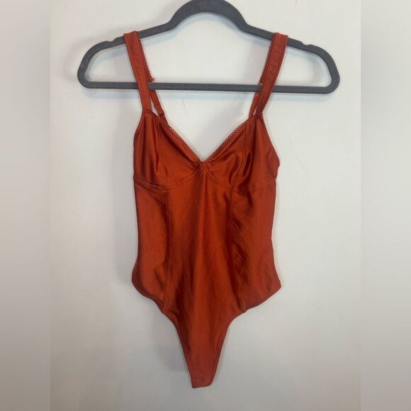 Out from under NWOT burnt orange thong bodysuit Size small - Picture 1 of 6